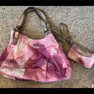 coach shoulder handbag & matching wristlet